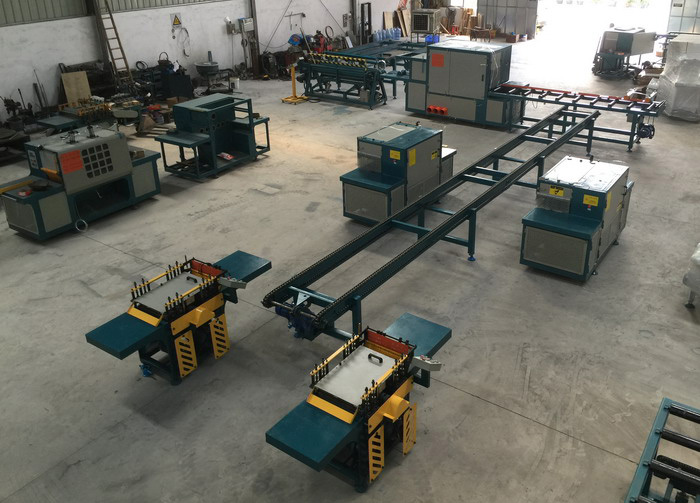 馬來(lái)西亞原木多片鋸全自動(dòng)生產(chǎn)線